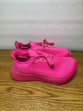 Flux Footwear Adapt Runner Neon Pink Women’s Size 6.5 Athletic Shoes Sneakers